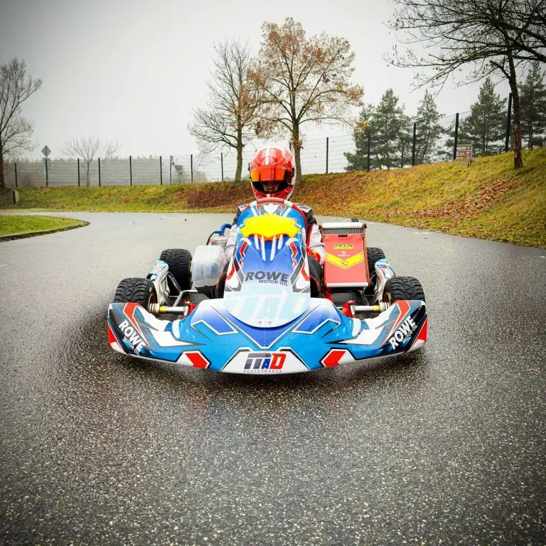 Ein gesundes und schnelles neues Jahr euch allen!